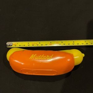 A Lucky Wish Mid century mustard squirted container hot dog